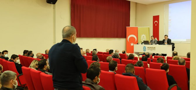 Prof. Dr. Hasan Mandal, akademisyen ve öğrencilerle buluştu