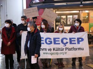 Dersim'deki av faaliyetleri İzmir'de protesto edildi: Ekokırıma dur demeliyiz