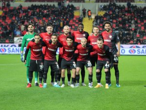 Gaziantep FK'nın ilk yarı karnesi