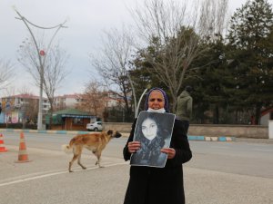 Gülistan Doku’nun ailesi oturma eylemini sürdürüyor