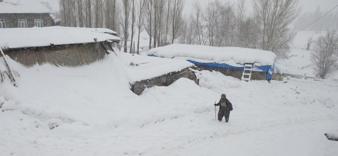 Ovacık ilçesinde kar kalınlığı 80 santimetreye ulaştı