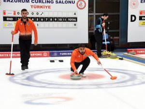 Erzurum’da curling ligi heyecanı