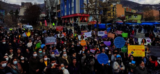 Dersim’de 8 Mart Dünya Emekçi Kadınlar Günü coşkuyla kutlandı