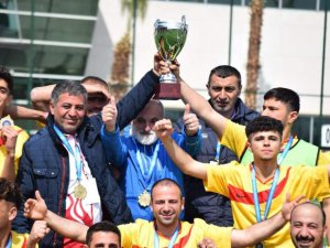 Malatyalı işitme engelli futbolcular sessizce 1.Lig’e çıktı