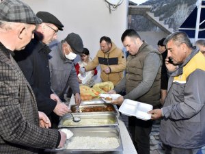 Bu köyden iftar yapmadan ‘Geçit’ yok