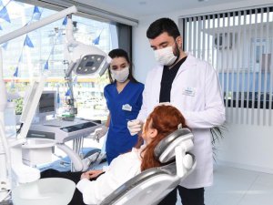 Diş tedavisinde dikişsiz implant dönemi