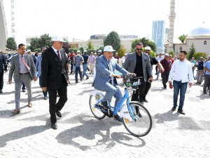 Çevre dostu bir yaşam için pedal çevirdiler