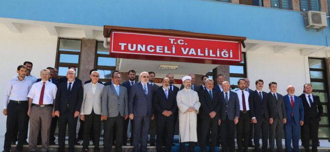 Diyanet İşleri Başkanı'na 'cemevlerinin statüsü' sorusu