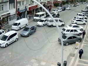 Malatya'daki trafik kazaları kameralara yansıdı