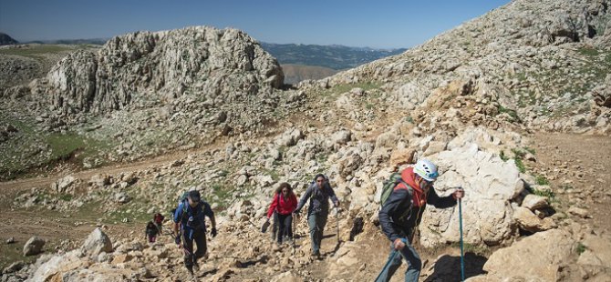 Doğa tutkunlarının yeni rotası: Katır Gölleri