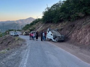 Nazımiye’de kaza: 4 yaralı