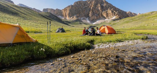 Munzur Dağları saklı cennete döndü