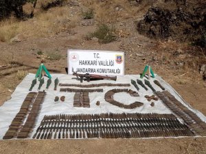 Hakkari kırsalındaki sığınakta mühimmat ele geçirildi