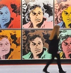 'Almanların burun kıvırdığı' Warhol’lara 20 milyon sterlin