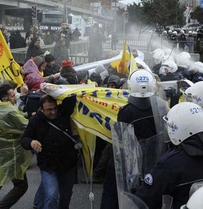 Kesintili eğitim grevine kesintisiz müdahale