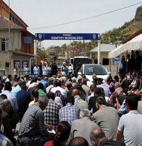 Tunceli'de KCK protestosu