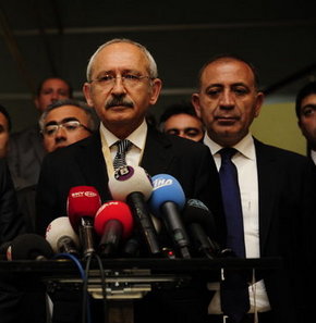 Kılıçdaroğlu istifayı kabul etti