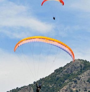 Fethiye'de paraşüt kazası