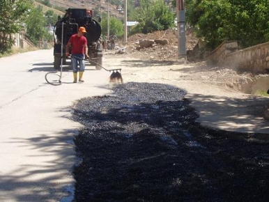 Asfaltlama çalışmaları devam ediyor