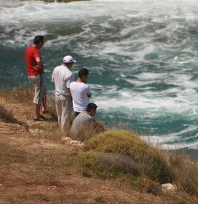 Deniz yatağı alabora oldu 1 ölü, 1 kayıp