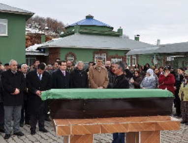 Haydar Yavuzak, babasını kaybetti