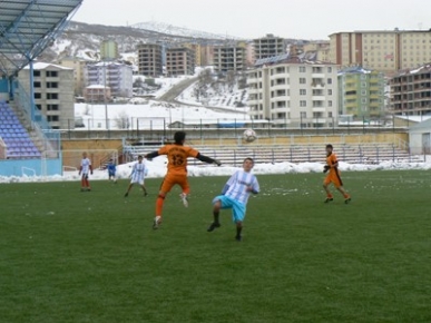 Yıldızlar Futbol İl Birinciliği Müsabakaları Başladı