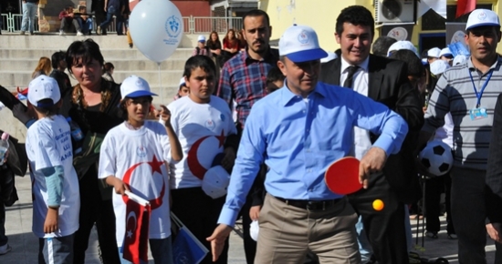 Gençlik Yürüyüşü Yapıldı