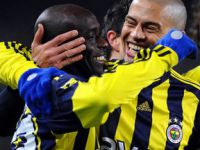 Fenerbahçeli futbolcu kaza yaptı