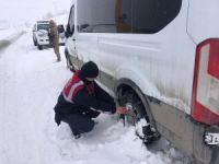 Van-Hakkari karayolu binek araçlara açıldı