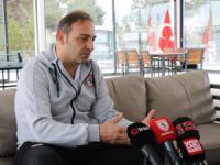 Fuat Çapa: “Direkt Süper Lig’e çıkma ümidini son haftaya kadar taşımak istiyoruz”