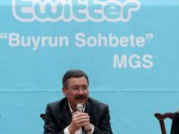 Melih Gökçek Twitter'a girişinin 1 yılını kutladı