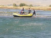 Murat Nehri’nde mahsur kalan 2 kişiyi AFAD kurtardı