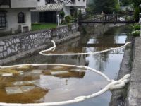 Sapanca Gölü'ne uçak yakıtı karıştı