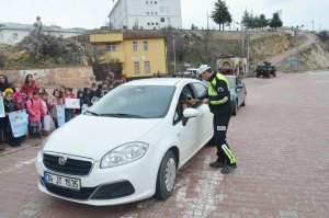 cemisgezek’te-“oncelik-hayatin,-oncelik-yayanin”-uygulamasi-(5).jpg