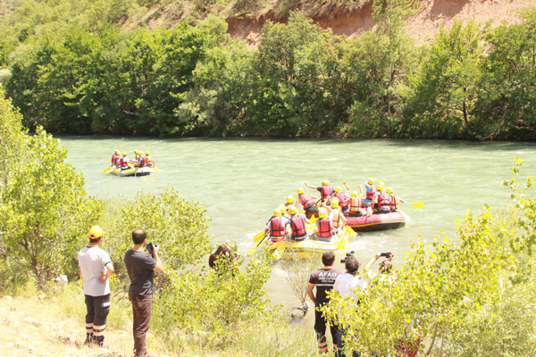 dersimde-rafting-festivali-(5).jpg