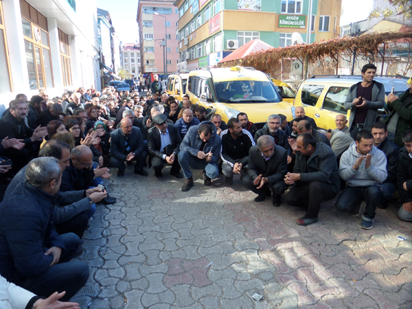 dersimde-tutuklamalar-protesto-edildi-(2).jpg