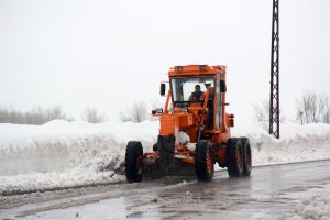 ovacik’ta-kar-yagisi-etkili-oldu-(3).jpg